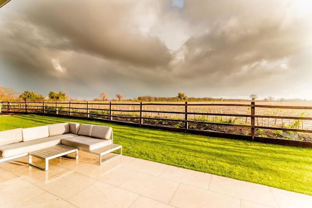 Beautiful Barn Conversion Close To The Broads Dilham Ngoại thất bức ảnh