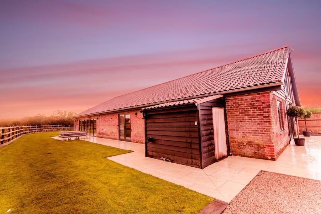 Beautiful Barn Conversion Close To The Broads Dilham Ngoại thất bức ảnh