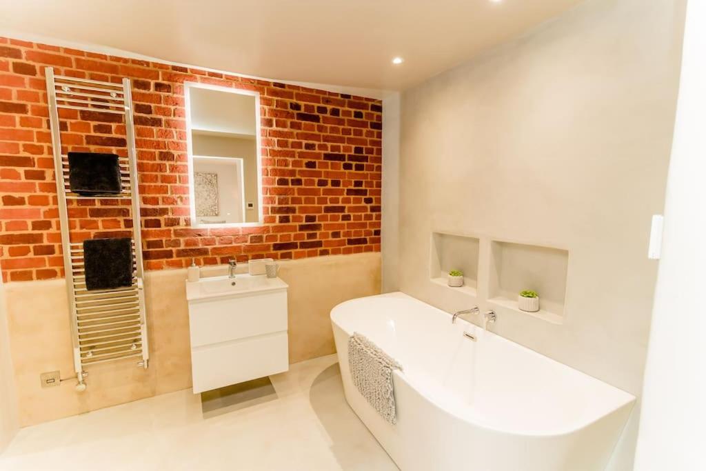 Beautiful Barn Conversion Close To The Broads Dilham Ngoại thất bức ảnh